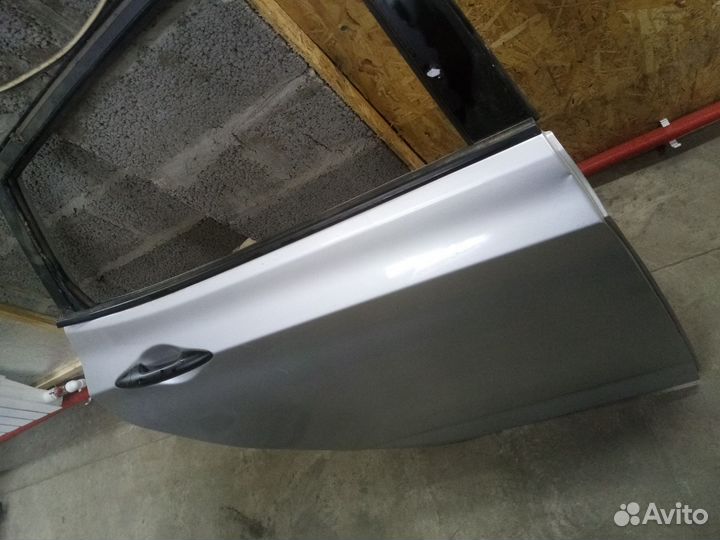 Дверь задняя правая Hyundai Solaris 1 Ориг хечбек