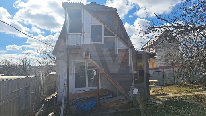 Дача 50 м² на участке 6 сот.