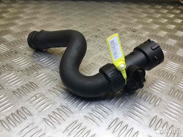 Патрубок радиатора Ауди А6 4b0121049d Bdg