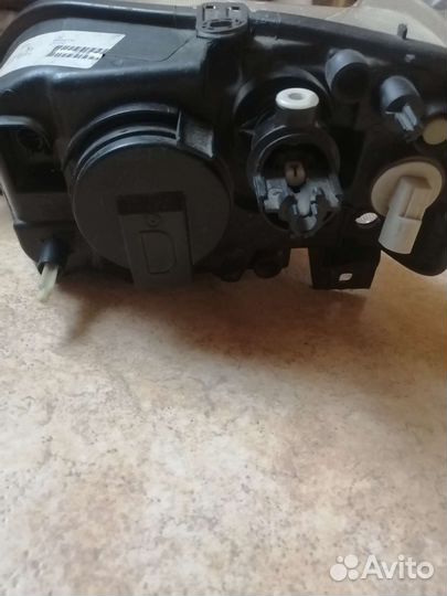 Фара renault Логан 1