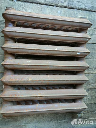 Продам чугунные батареи