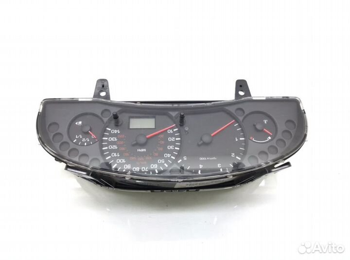 Щиток приборов (приборная панель) Ford Transit