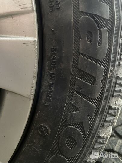 Hankook Winter I'Pike 205/55 R16