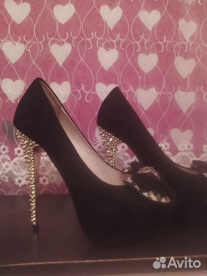 Туфли женские 39 размер новые