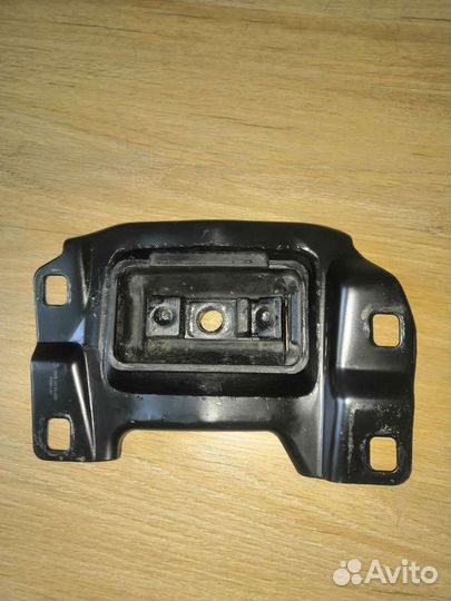 Опора кпп Верхняя Форд Фокус 2