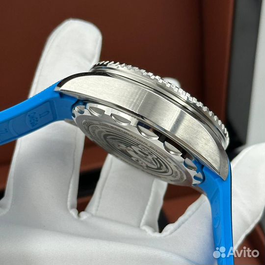 Часы Omega Seamaster Ultra Deep