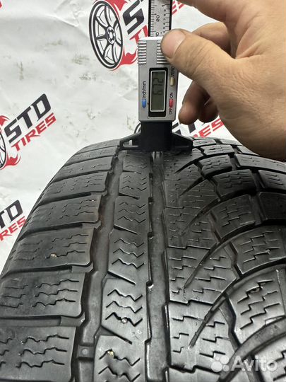 Nokian Tyres WR A4 215/50 R17 95V