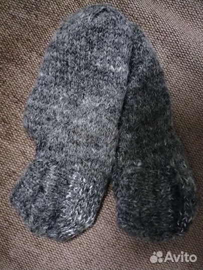 Носки и варежки. Пряжа. Шерсть