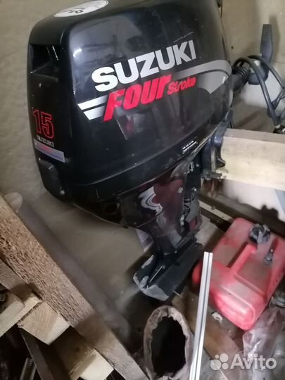 Лодка с мотором