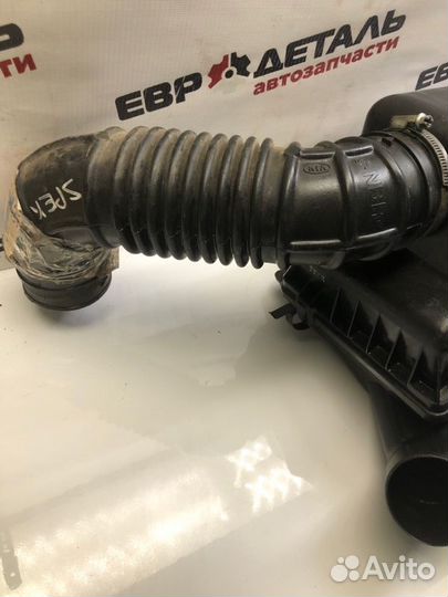 Корпус воздушного фильтра Kia Spectra седан 1.6