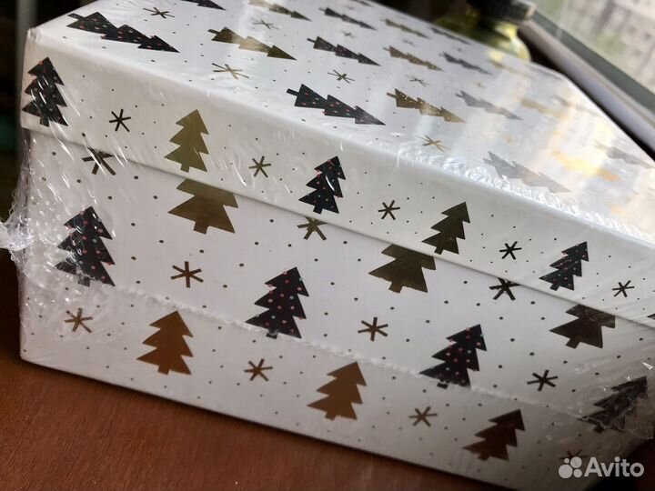 Коробка для подарка