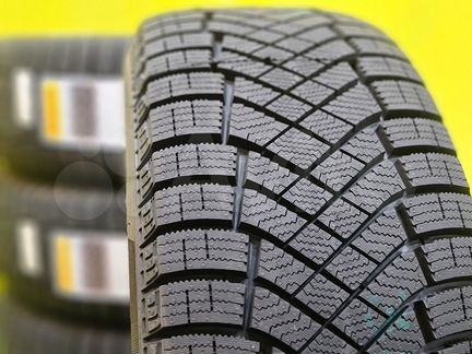 Pirelli Ice Zero FR 265/60 R18 106V