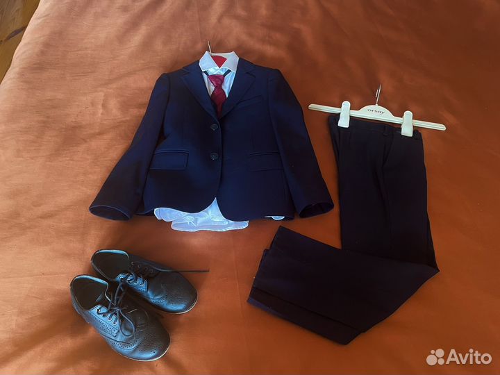 Школьный костюм для мальчика синий 128