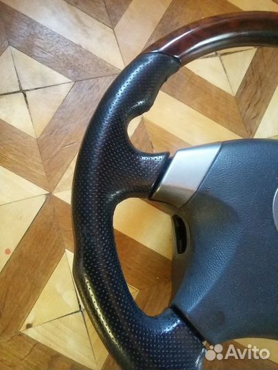 Руль Momo nissan