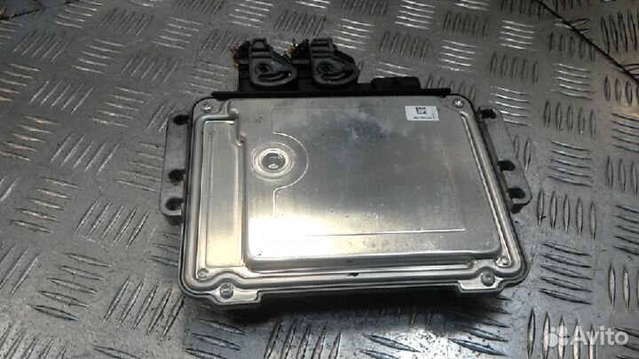 Блок управления двигателем Peugeot 207