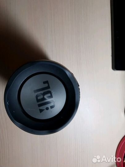 Колонка JBL charge 3