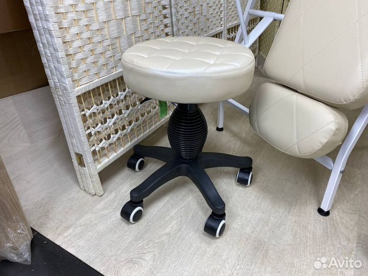 Педикюрное кресло