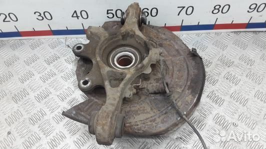 Ступица задняя правая land rover discovery 3 (HNT1