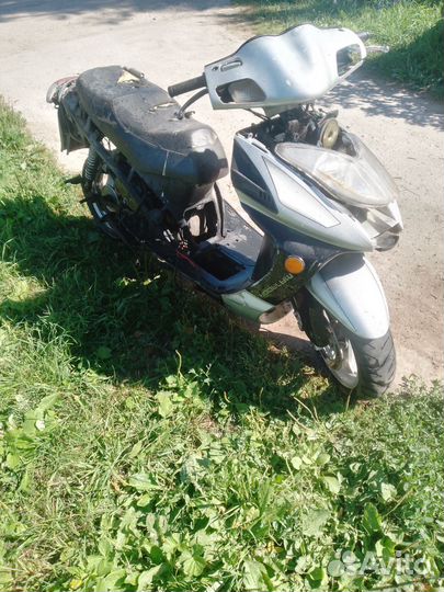 Продам на запчасти или целиком