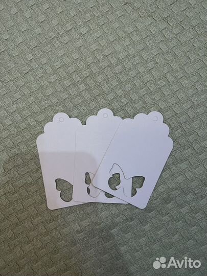 Бирка фигурная