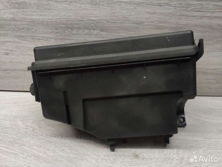 Корпус блока предохранителей Mercedes M W164