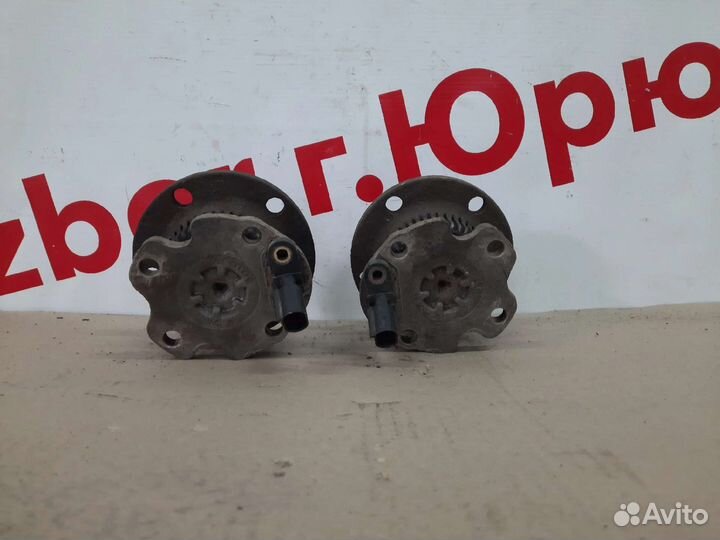 Ступица задняя Skoda Octavia A4 Volkswagen Golf 4