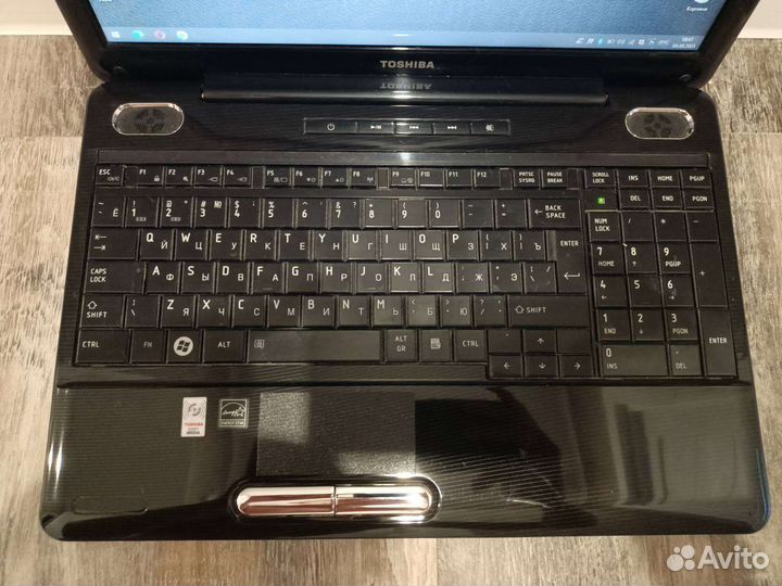 Ноутбук Toshiba Intel Core i7 SSD