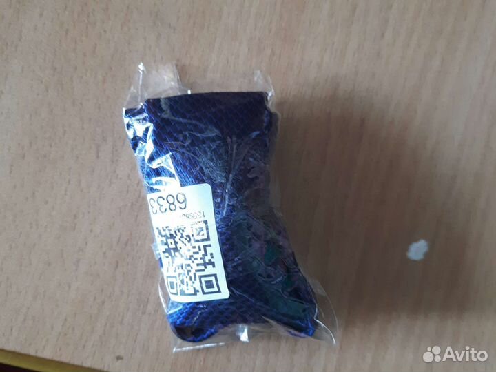 Галстук для мальчика,новый,на кнопке