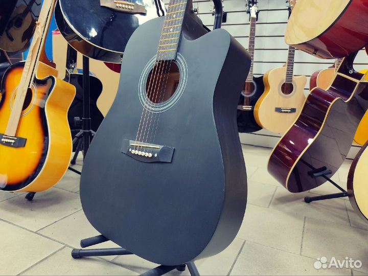 Акустическая гитара