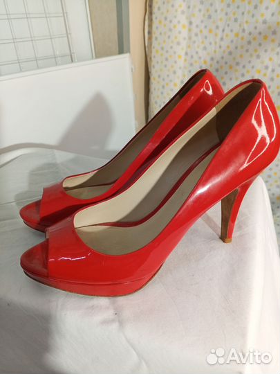 Туфли лакированные 38