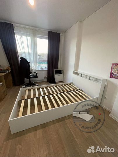 Кровать двуспальная