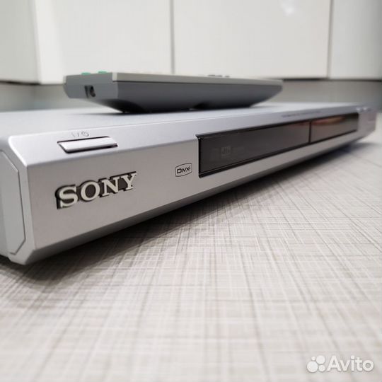 Dvd плеер Sony