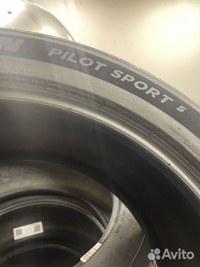 Michelin Pilot Sport 5 275/45 R20 110Y