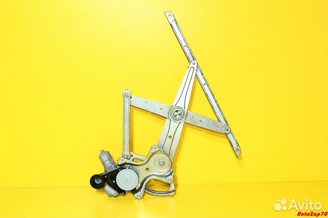 Lexus RX450h Стеклоподъемник задний правый