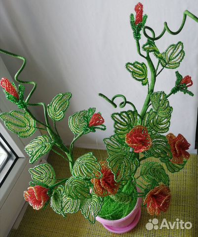 Цветы из бисера