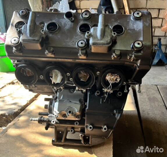 Двигатель Yamaha MTN1000 MT-10 2018 по запчастям