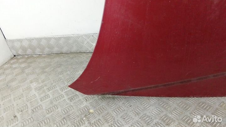 Капот на KIA Carens 2