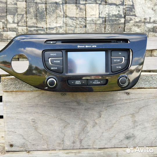 Автомагнитола с рамкой, музыка на kia