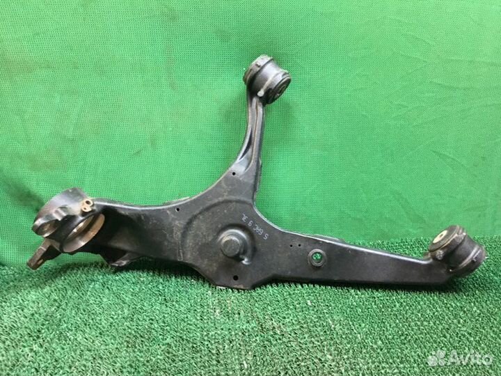 Рычаг задний левый Volkswagen Transporter 2.5 TDI