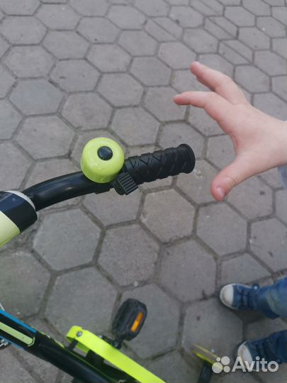 Четырехколесный велосипед