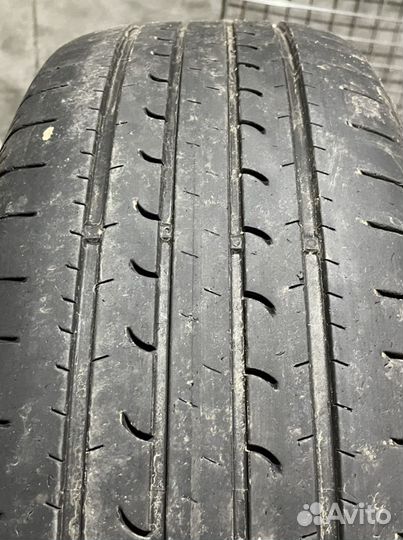 Goodyear EfficientGrip 215/60 R17