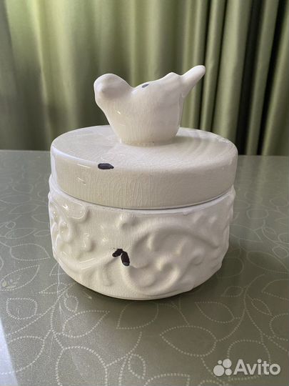 Керамическая посуда для интерьера, для кухни