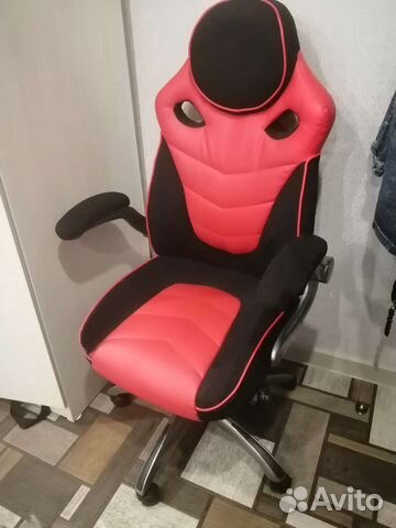 Компьютерное кресло