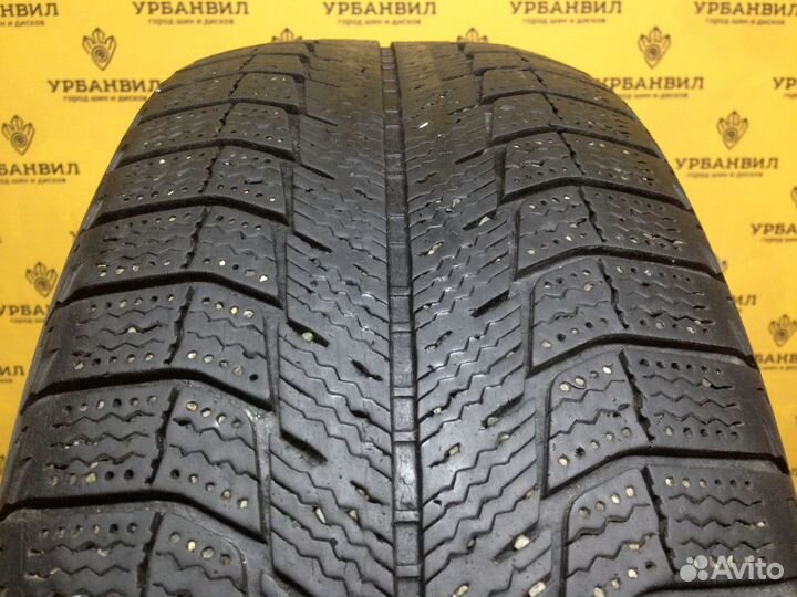 Michelin X-Ice XI2 215/60 R17