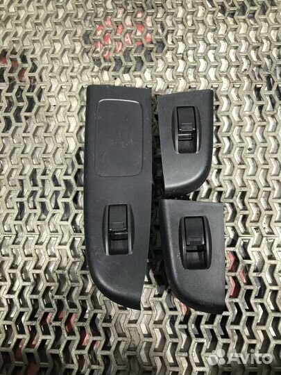 Кнопка стеклоподъемника Honda Accord