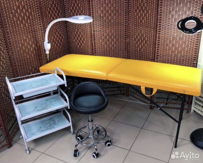 Массажный стол в полной комплектации