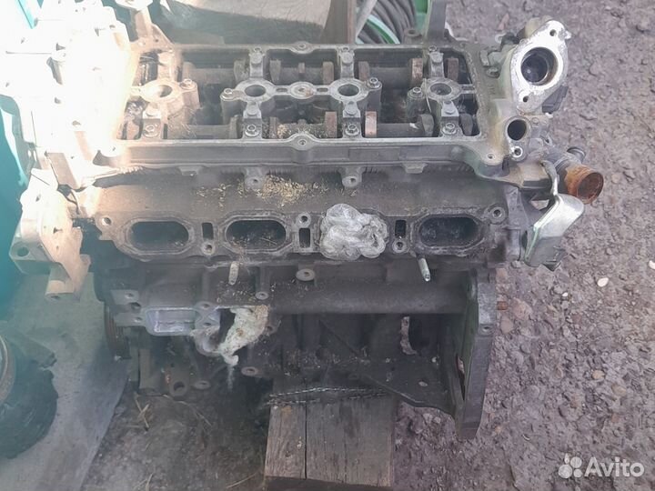 Двигатель бу MR20