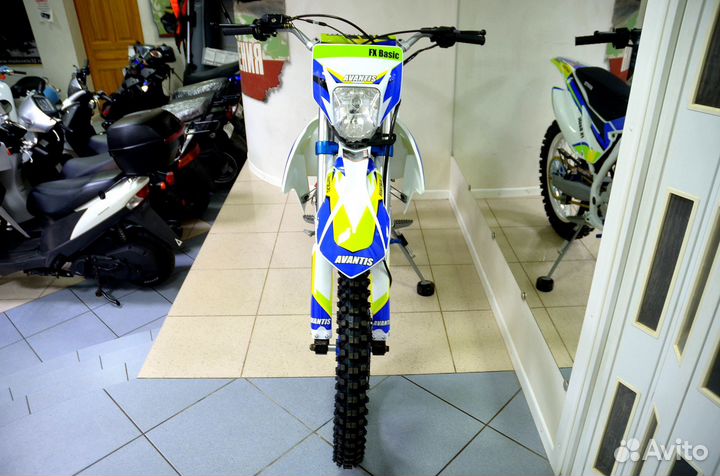 Мотоцикл avantis FX Basic+ 21/18 (169FMM, возд.охл