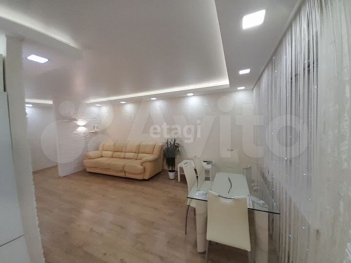 3-к. квартира, 71,6 м², 6/9 эт.