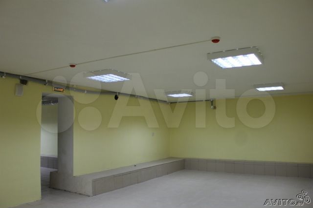 Сдам магазин, ул. Артема, 155